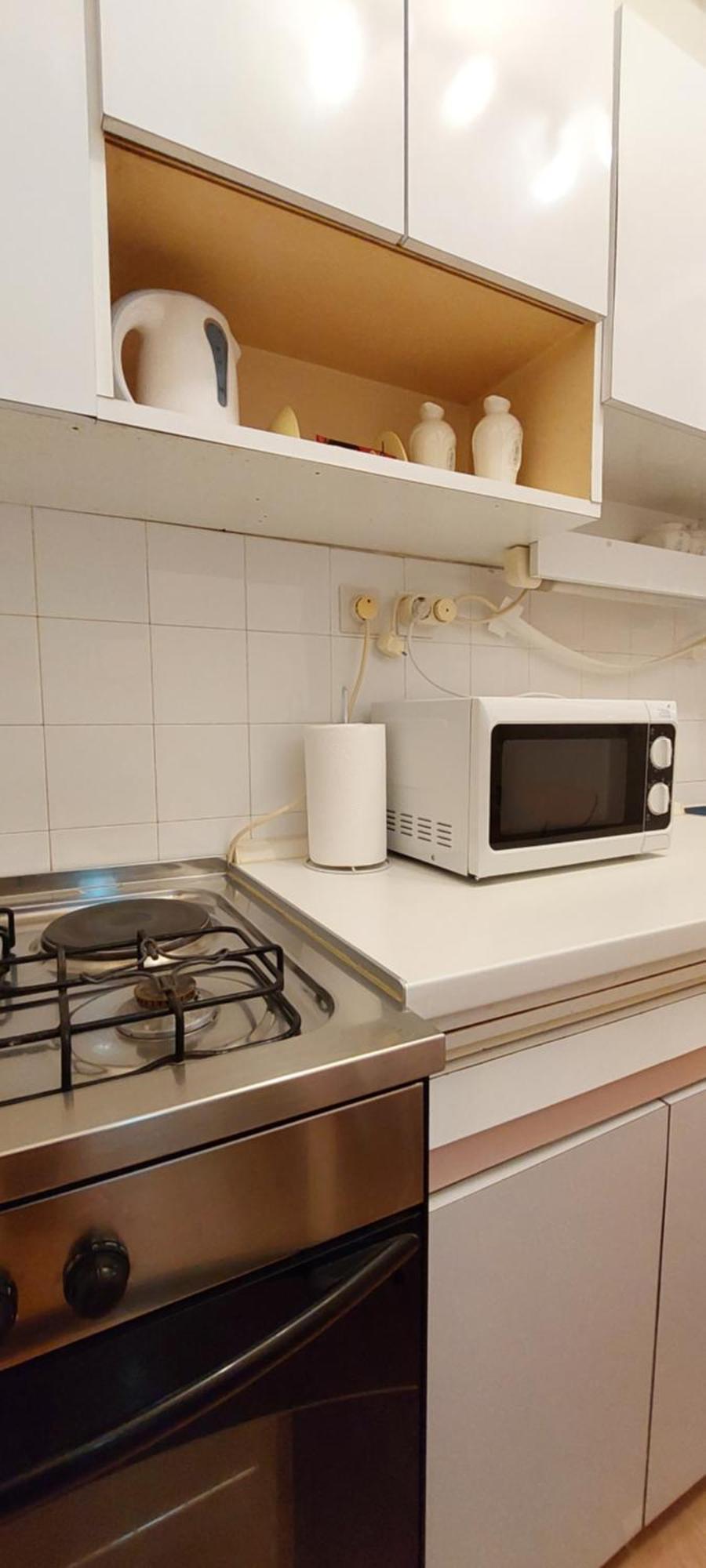 Maximino Apartment Split